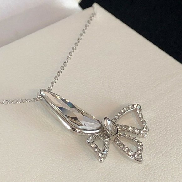 St Silver Crystal Butterfly Pendant Necklace NWT $175 - Picture 4 of 8